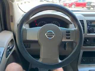 2006 Nissan Pathfinder SE