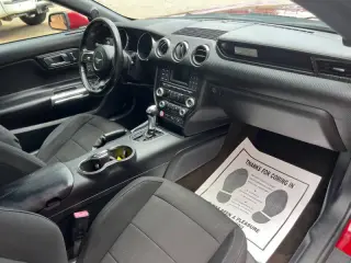 2016 Ford Mustang V6
