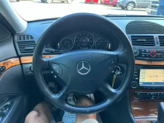 2004 Mercedes-Benz E-Class E 320