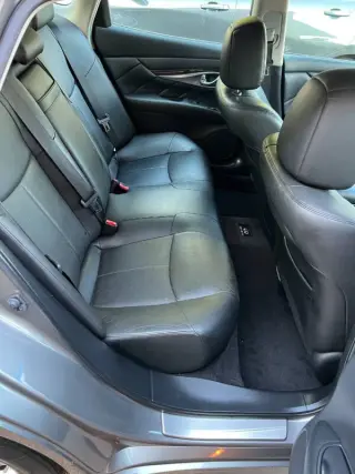 2012 Infiniti M37 x