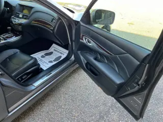 2012 Infiniti M37 x