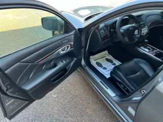 2012 Infiniti M37 x