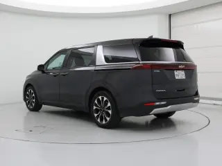Kia Carnival 2024 EX Mini-Van de 4 puertas