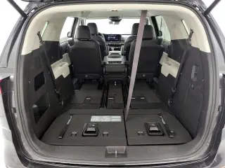 Kia Carnival 2024 EX Mini-Van de 4 puertas