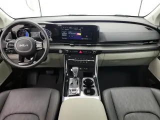Kia Carnival 2024 EX Mini-Van de 4 puertas