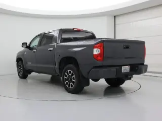 Toyota Tundra 2016 4x4 Limited 4dr CrewMax Cab Pickup SB (5.7L V8)