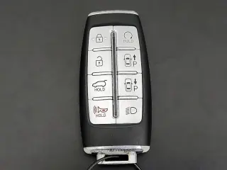 Genesis GV70 2023 AWD 2.5T Estándar 4puertas SUV