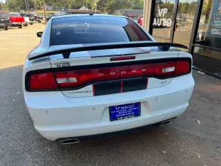 2014 Dodge Charger R/T Plus
