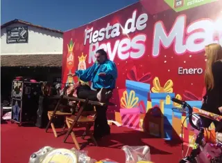 Show NAVIDEÑO, FIN DE AÑO, ETC