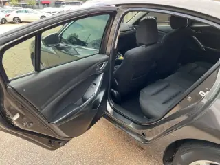 2016 Mazda MAZDA6 i Sport