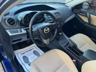 2012 Mazda MAZDA3 i Touring