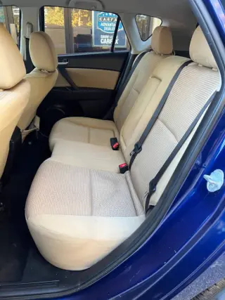 2012 Mazda MAZDA3 i Touring