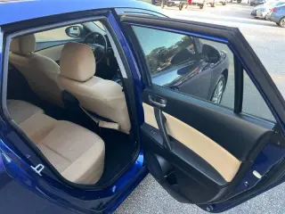 2012 Mazda MAZDA3 i Touring