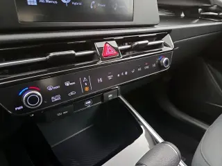 Kia Niro 2025 LX 4dr Crossover
