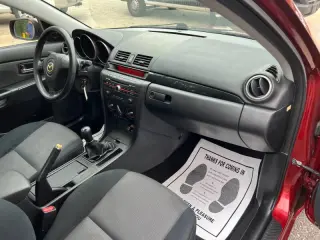 2009 Mazda MAZDA3 i Sport