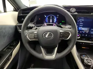 Lexus RZ 450e 2023 AWD Luxury 4dr Crossover