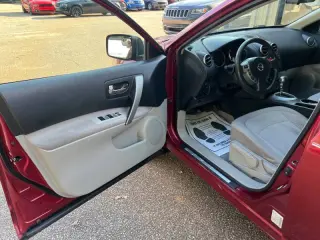 2010 Nissan Rogue S
