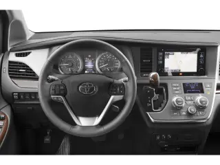 2015 Toyota Sienna XLE Premium 7-Passenger