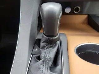 Toyota Avalon Hybrid 2019 Limited 4dr Sedan