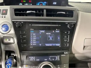 2015 Toyota PRIUS V