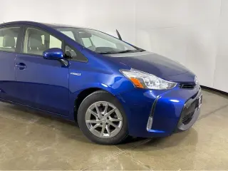 2015 Toyota PRIUS V