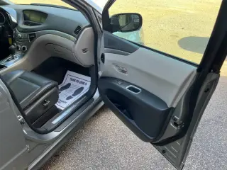 2006 Subaru B9 Tribeca Ltd. 7-Pass.