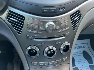 2006 Subaru B9 Tribeca Ltd. 7-Pass.