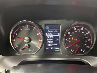 Silver Certified2018 Toyota RAV4 SE