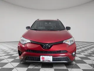 Silver Certified2018 Toyota RAV4 SE