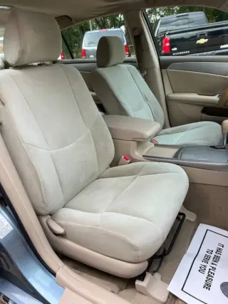 2008 Toyota Avalon XLS