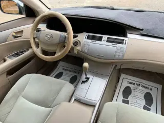 2008 Toyota Avalon XLS