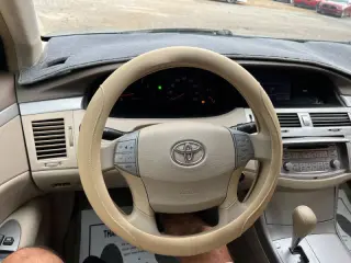 2008 Toyota Avalon XLS