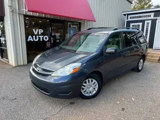 2008 Toyota Sienna LE 7-Passenger