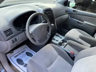 2008 Toyota Sienna LE 7-Passenger