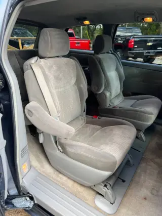2008 Toyota Sienna LE 7-Passenger