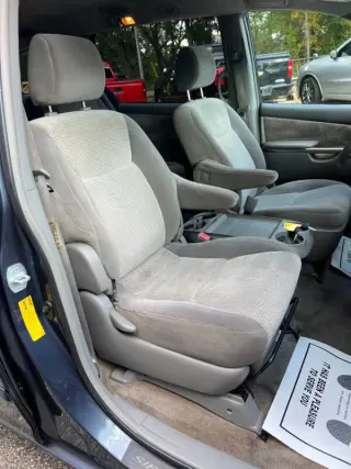 2008 Toyota Sienna LE 7-Passenger