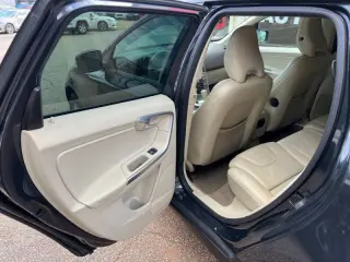 2010 Volvo XC60 3.2