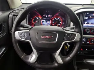 GMC Canyon 2015 4x4 SLT 4dr Crew Cab 5 ft. SB