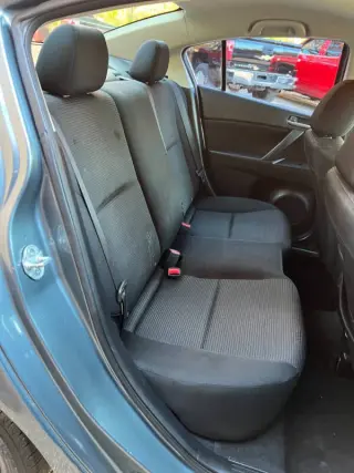 2012 Mazda MAZDA3 i Sport