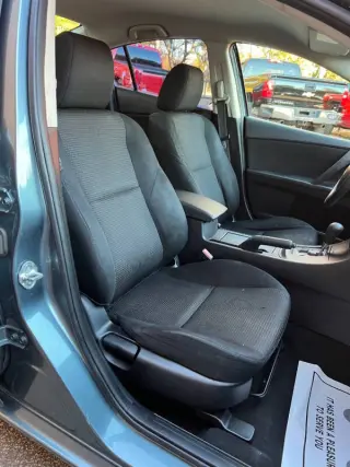 2012 Mazda MAZDA3 i Sport