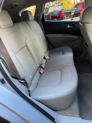 2013 Nissan Rogue SV w/SL Package