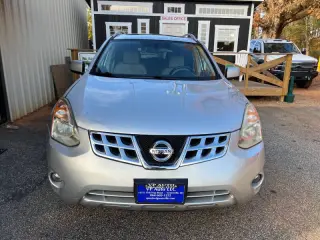 2013 Nissan Rogue SV w/SL Package