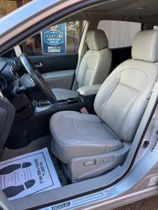 2013 Nissan Rogue SV w/SL Package