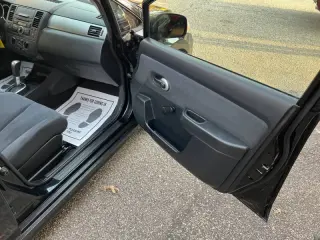 2009 Nissan Versa 1.8 S