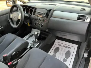2009 Nissan Versa 1.8 S