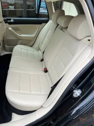 2012 Volkswagen Jetta SportWagen SE PZEV