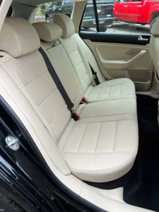 2012 Volkswagen Jetta SportWagen SE PZEV