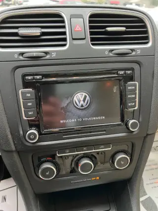 2012 Volkswagen Jetta SportWagen SE PZEV