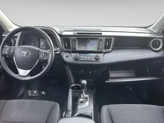 Silver Certified2018 Toyota RAV4 XLE
