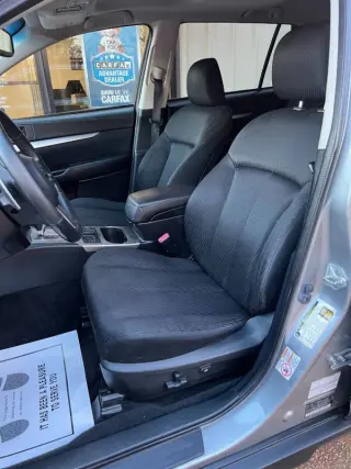 2011 Subaru Outback 2.5i Premium